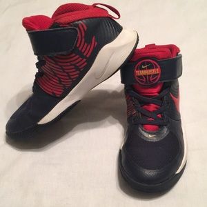 Boys Nike SIZE 13.5C